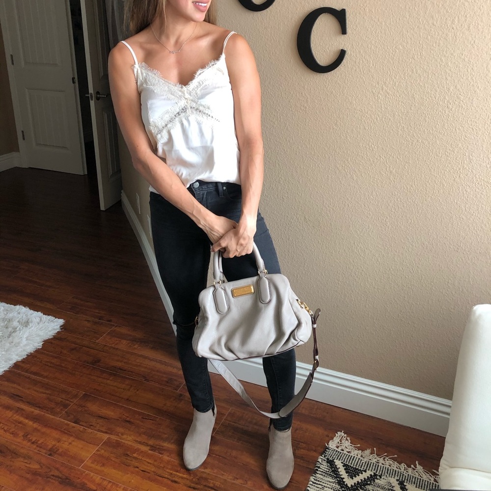 Marc Jacob neutral color